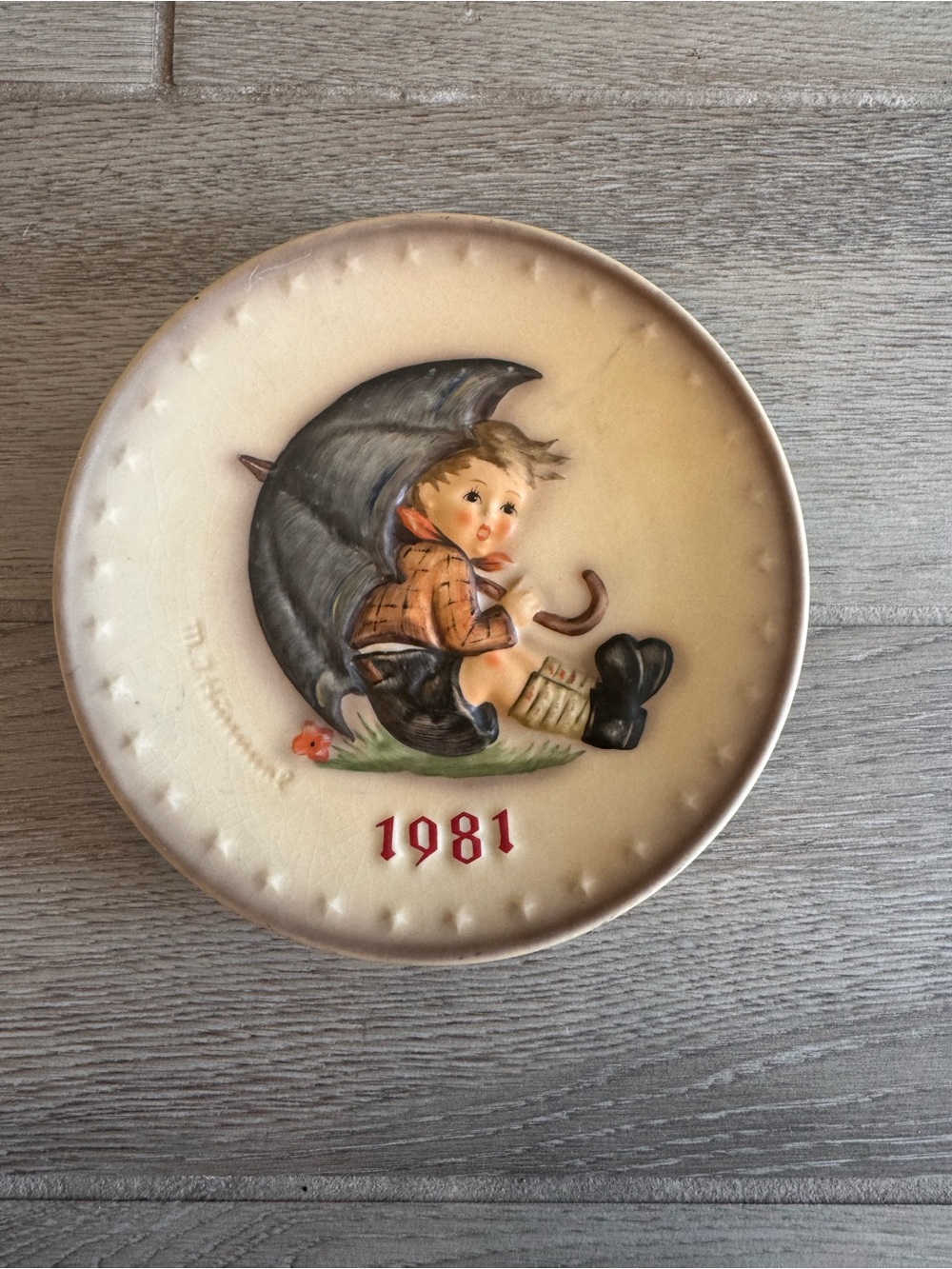 1981 Hummel Style Collectible Plate - Boy with Umbrella